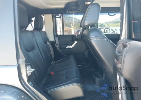 2014 Jeep Wrangler Unlimited Sahara z USA, uszkodzony, nr VIN 1C4BJWEG8EL207160